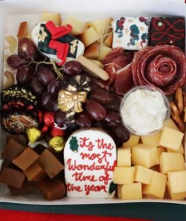 CHRISTMAS CHEESEBOX